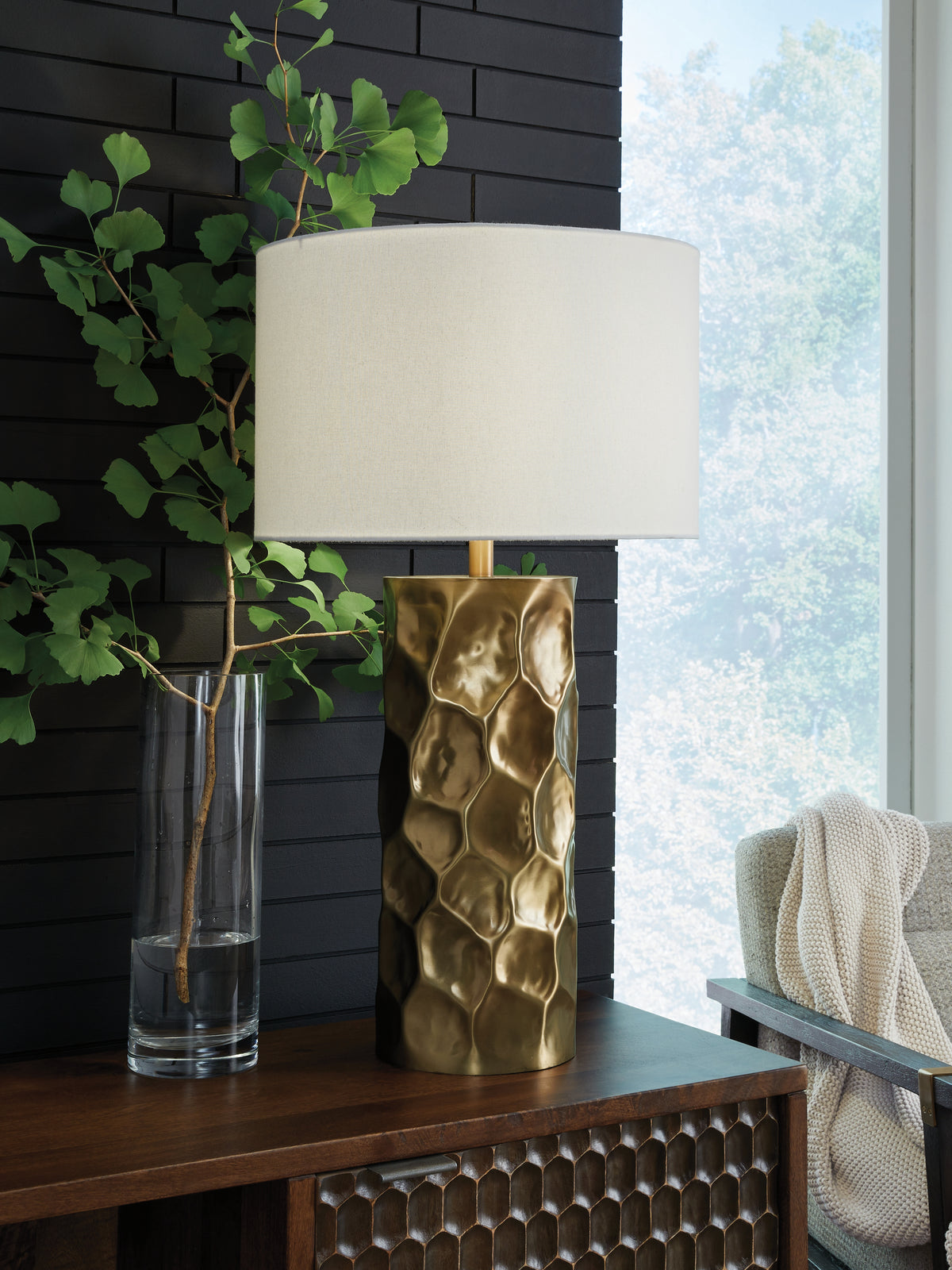 Best Deals Furniture - Ashley Furniture - Marshawn Table Lamp - Metal Table Lamp (1/CN) / Gold Finish - L207524