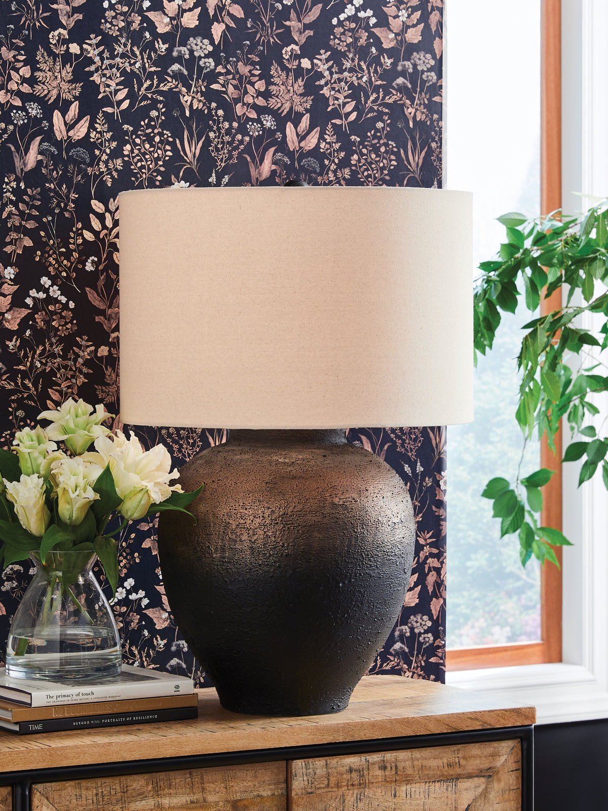 Best Deals Furniture - Ashley Furniture - Newgerhard Table Lamp - Metal Table Lamp (1/CN) / Brown/Black - L207644