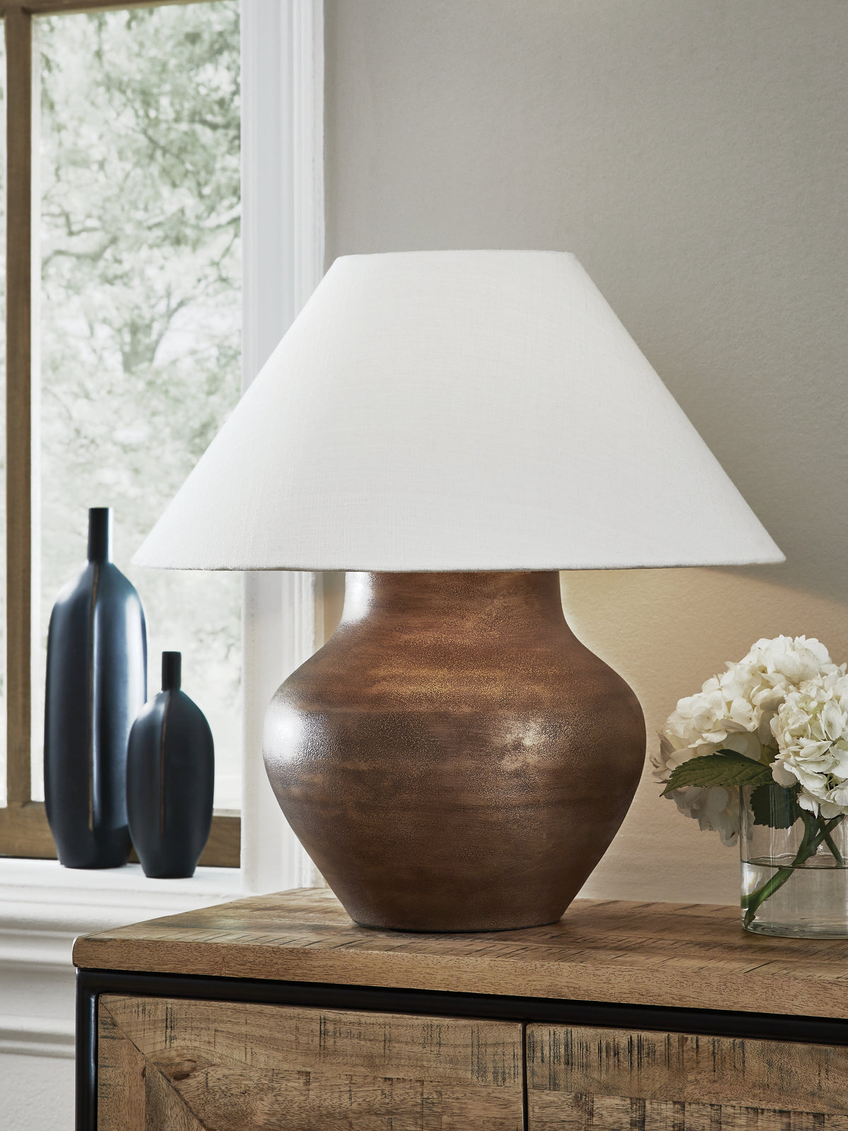 Best Deals Furniture - Ashley Furniture - Whitham Table Lamp - Metal Table Lamp (1/CN) - L207664