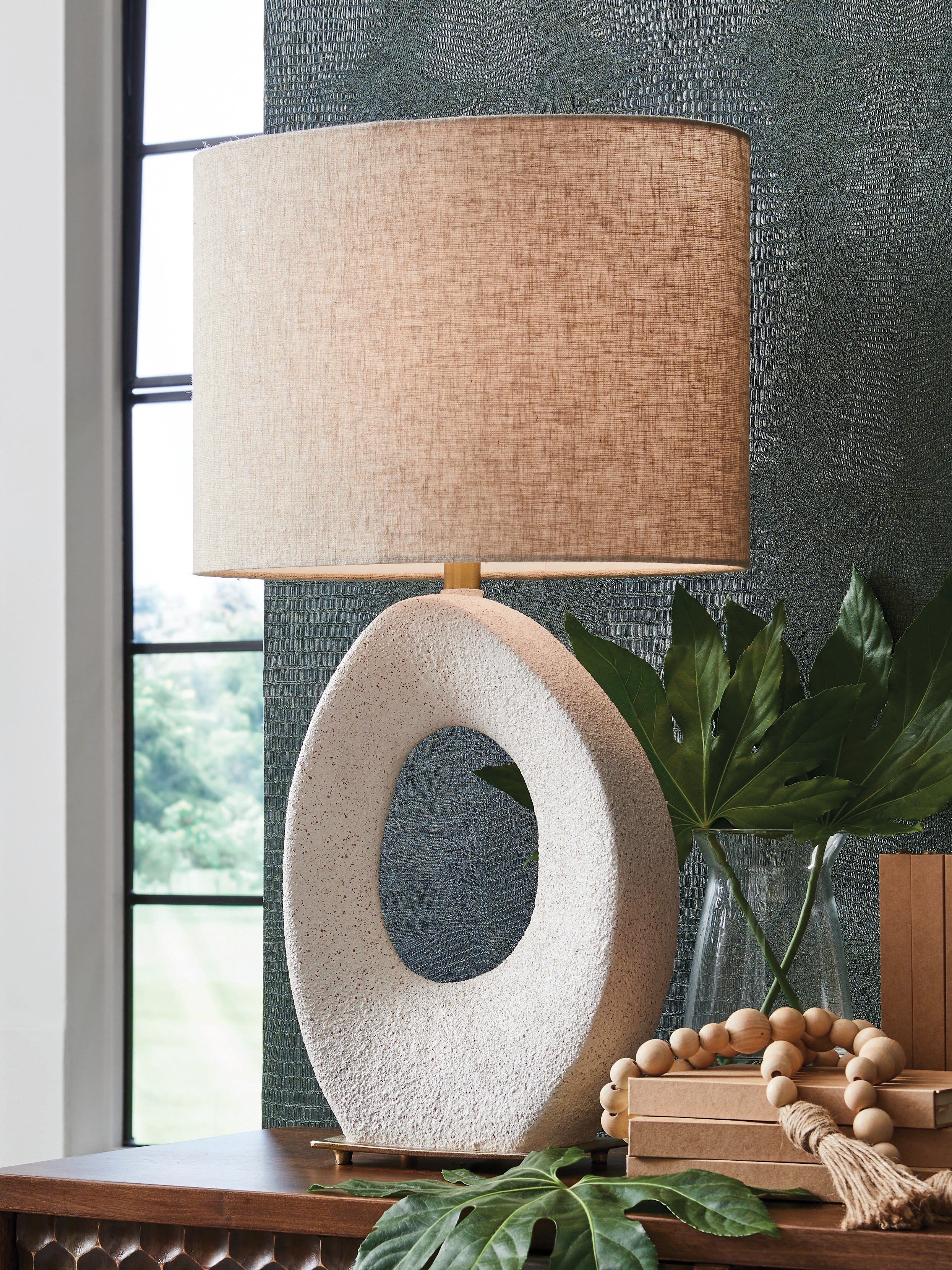 Best Deals Furniture - Ashley Furniture - Trentlen Table Lamp - Paper Table Lamp (1/CN) / Cream/Gold Finish - L235984