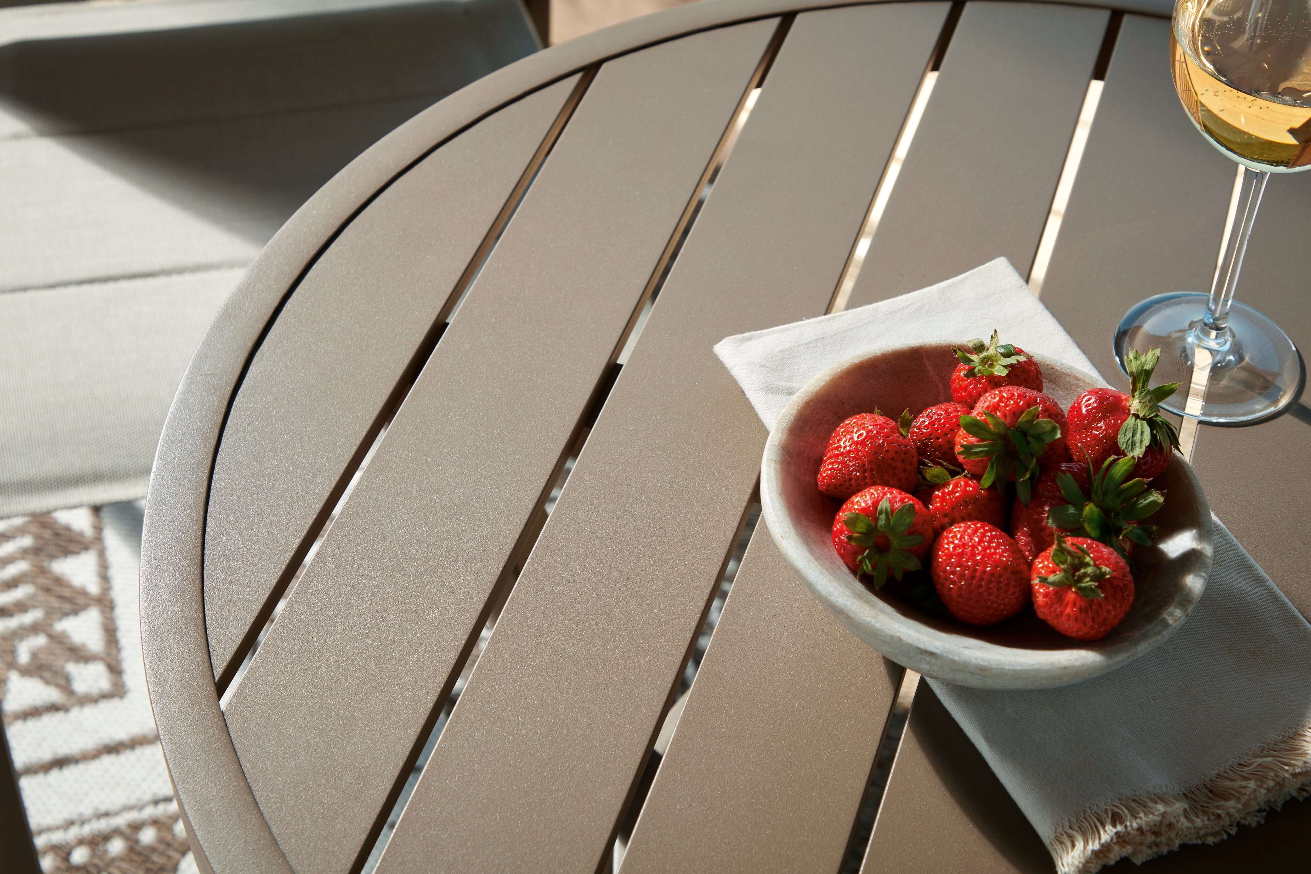 Mission Beach Outdoor Table and 2 Chairs