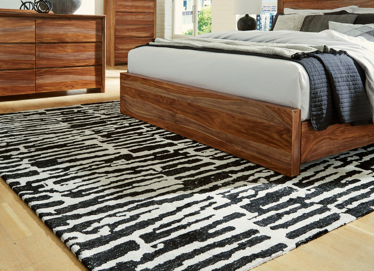 Best Deals Furniture - Ashley Furniture - Bramshaw 8' x 10' Rug - 8' x 10' Rug / Black/Ivory - R406761