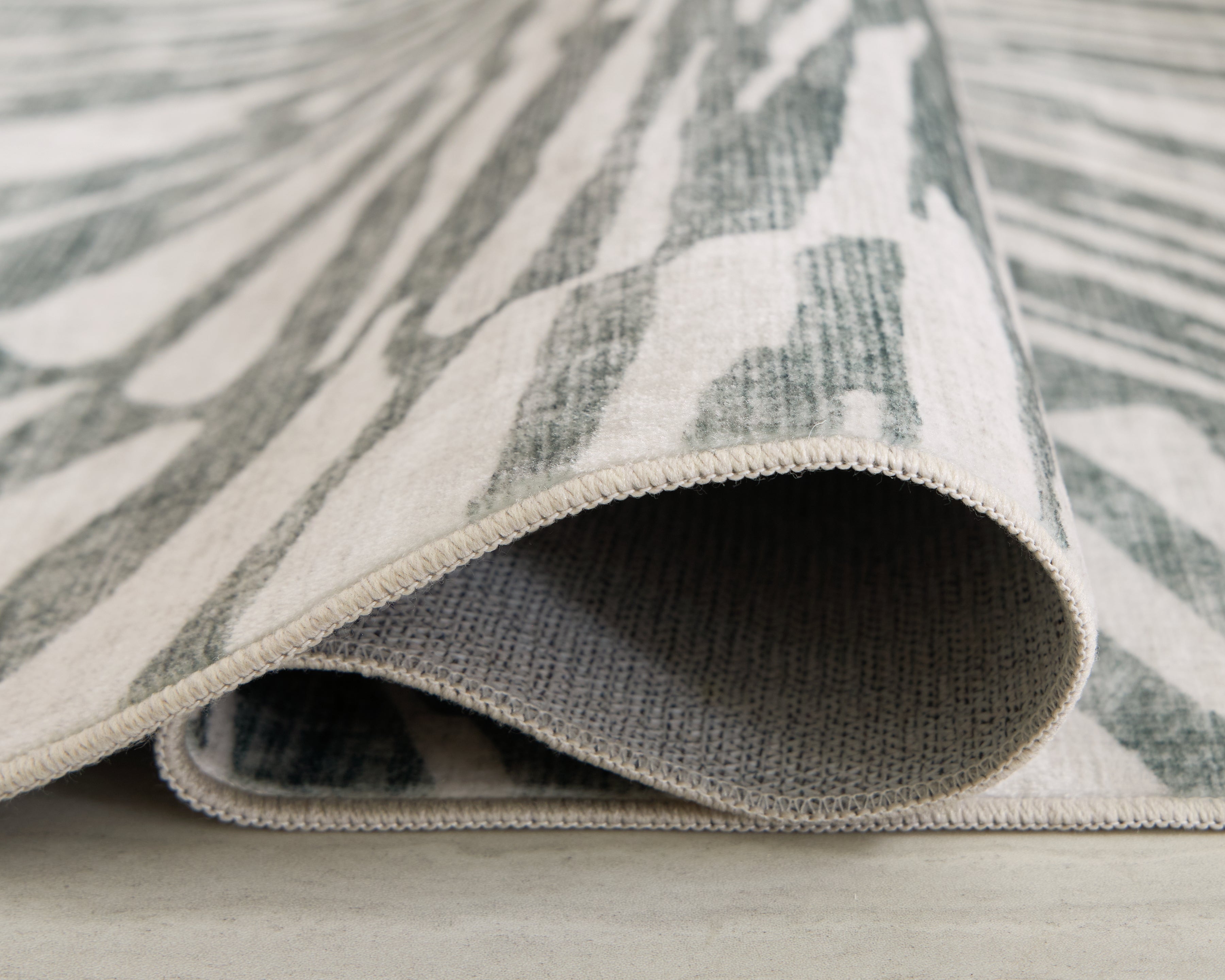 Verland Washable 7'6" x 9'6" Area Rug