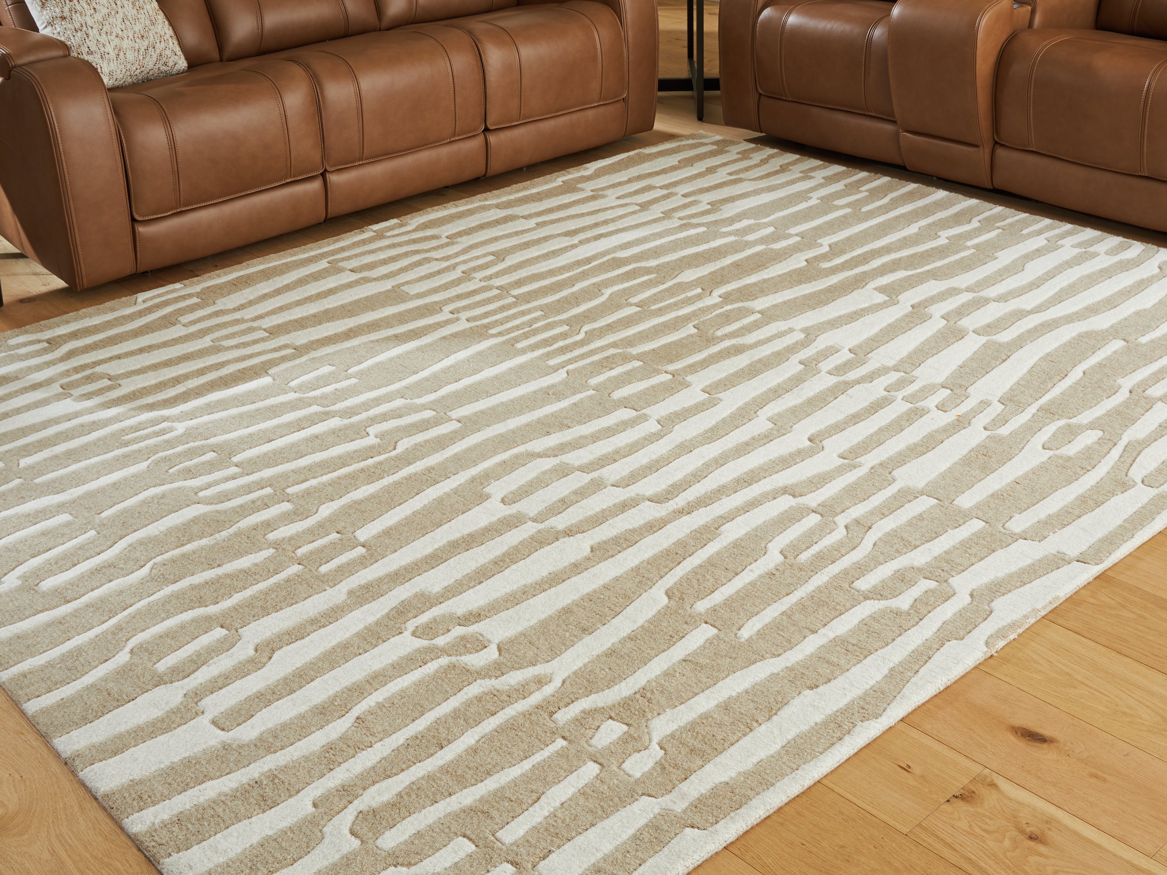 Best Deals Furniture - Ashley Furniture - Corrbell 7'8" x 10' Area Rug - 7'8" x 10' Area Rug / Beige/White - R407631