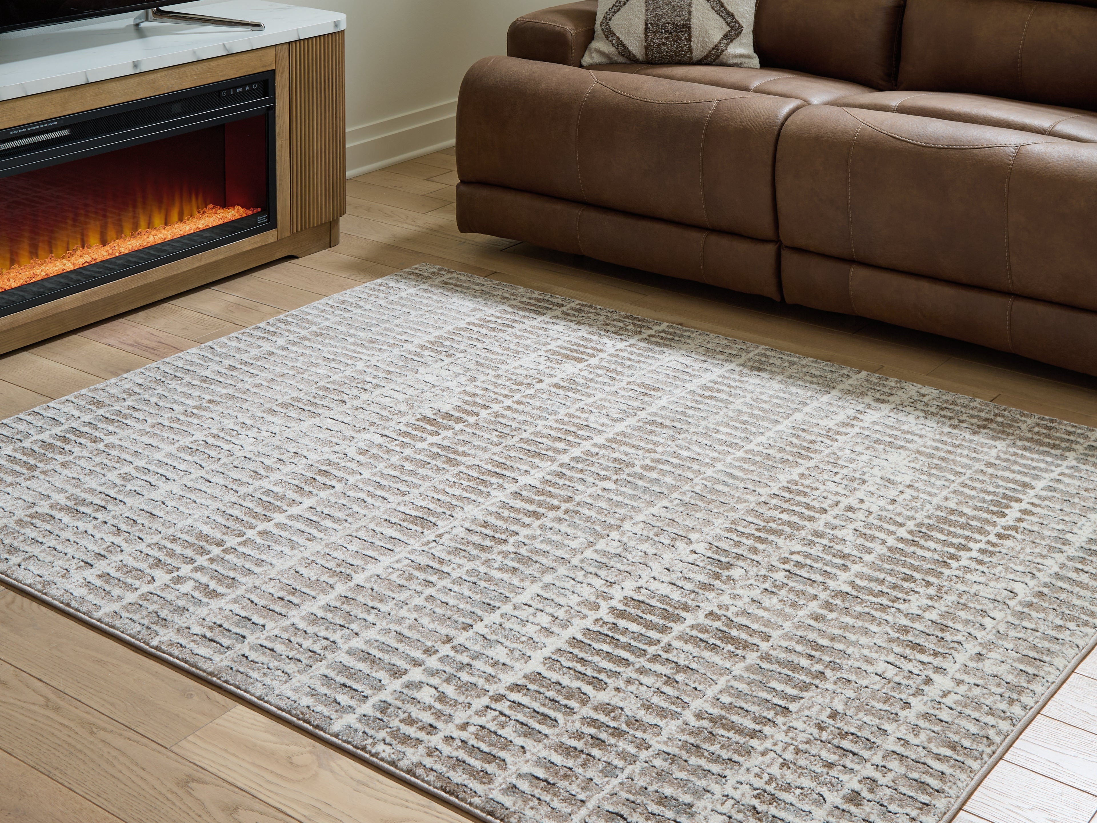 Best Deals Furniture - Ashley Furniture - Fuadwick 5'3" x 7' Area Rug - 5'3" x 7' Area Rug / Multi - R407692