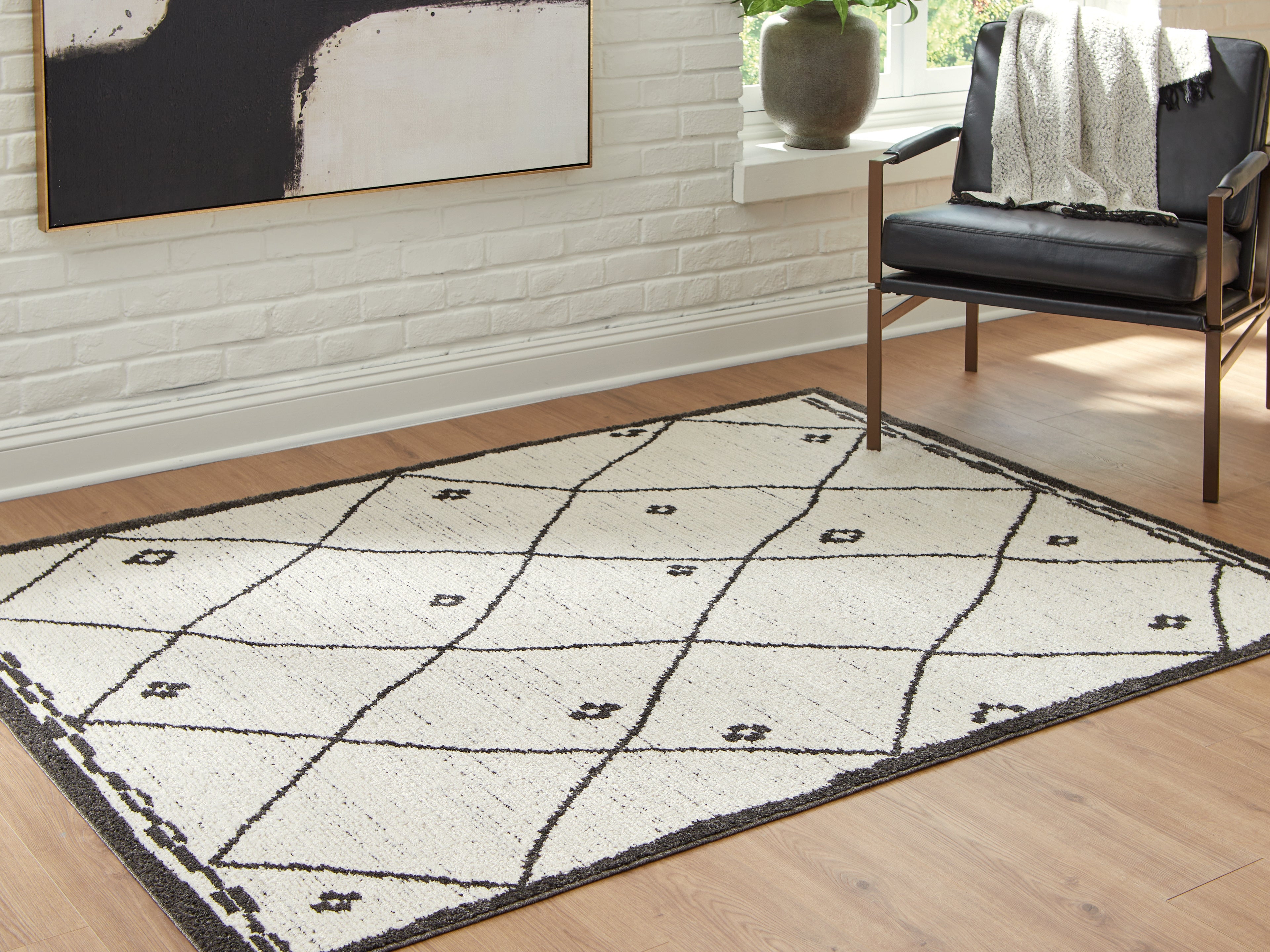 Best Deals Furniture - Ashley Furniture - Fenriston Medium Rug - Medium Rug - R408302
