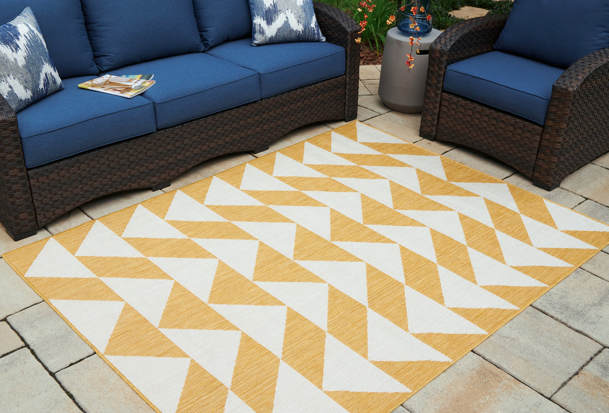 Best Deals Furniture - Ashley Furniture - Thomley 8' x 10' Rug - 8' x 10' Rug / Ivory/Yellow - R900061