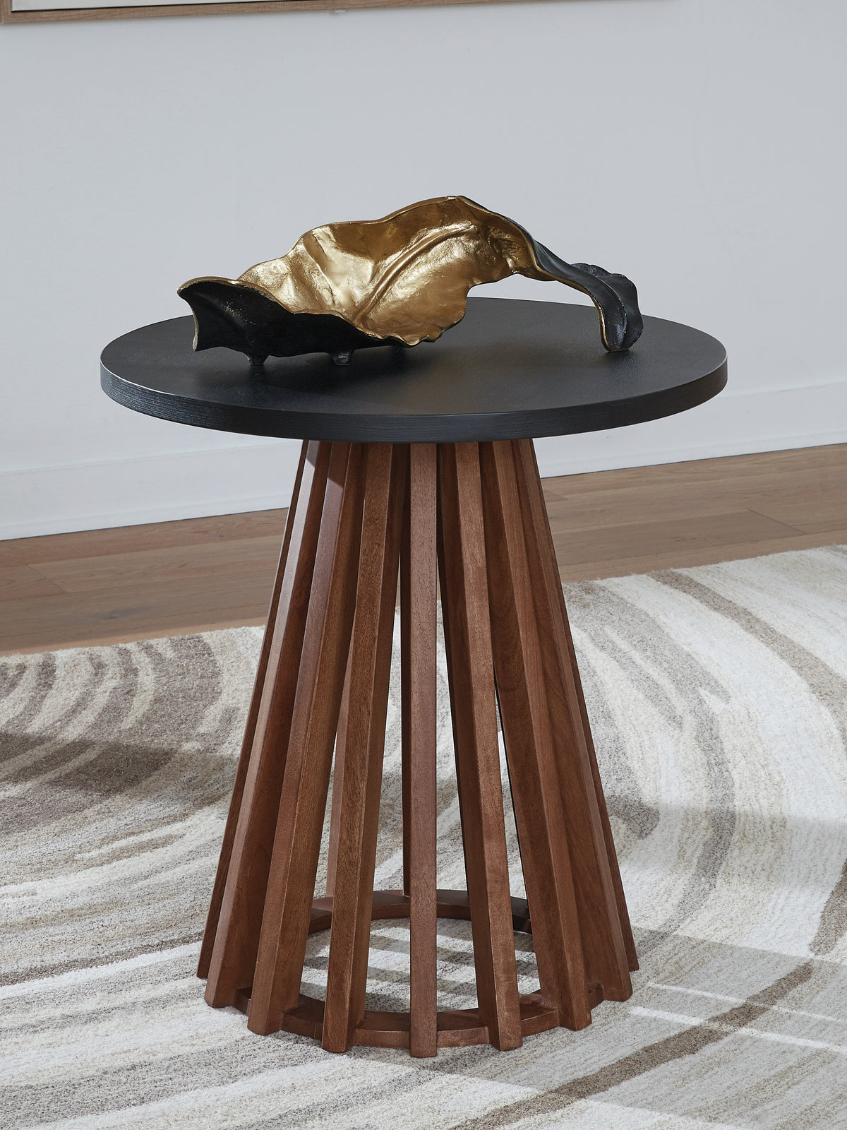 Best Deals Furniture - Ashley Furniture - Kallari End Table - Round End Table / Warm Brown/Black - T737-6
